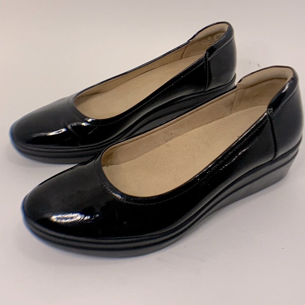 Naturalizer Wedge